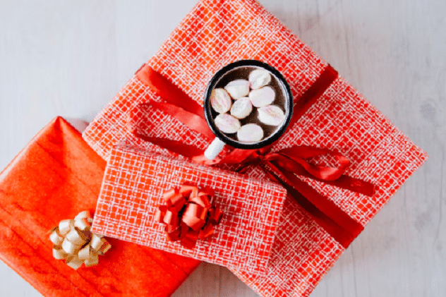Premium CNY Hamper: Ideal Gift for Chinese New Year Celebrations